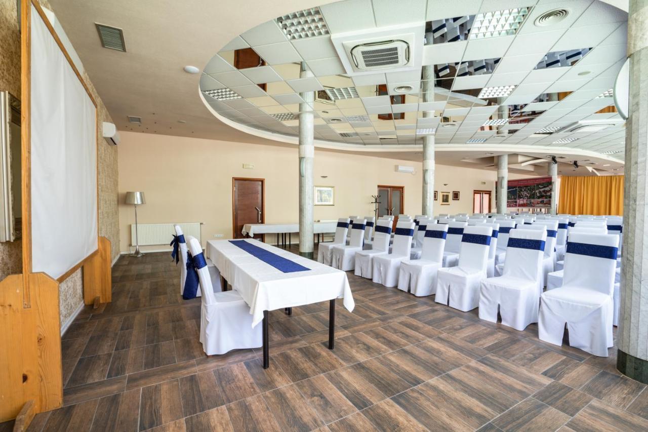 Park Hotel Bihać Exterior foto
