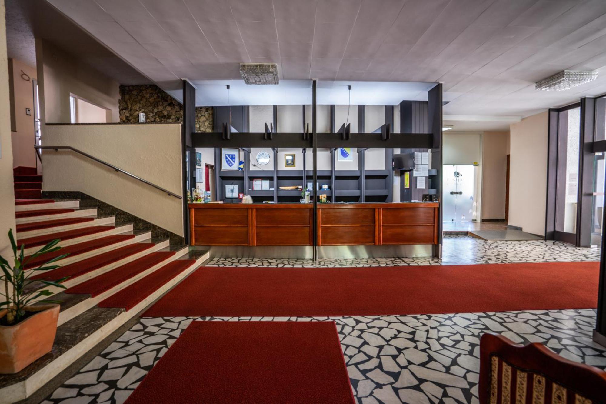 Park Hotel Bihać Exterior foto